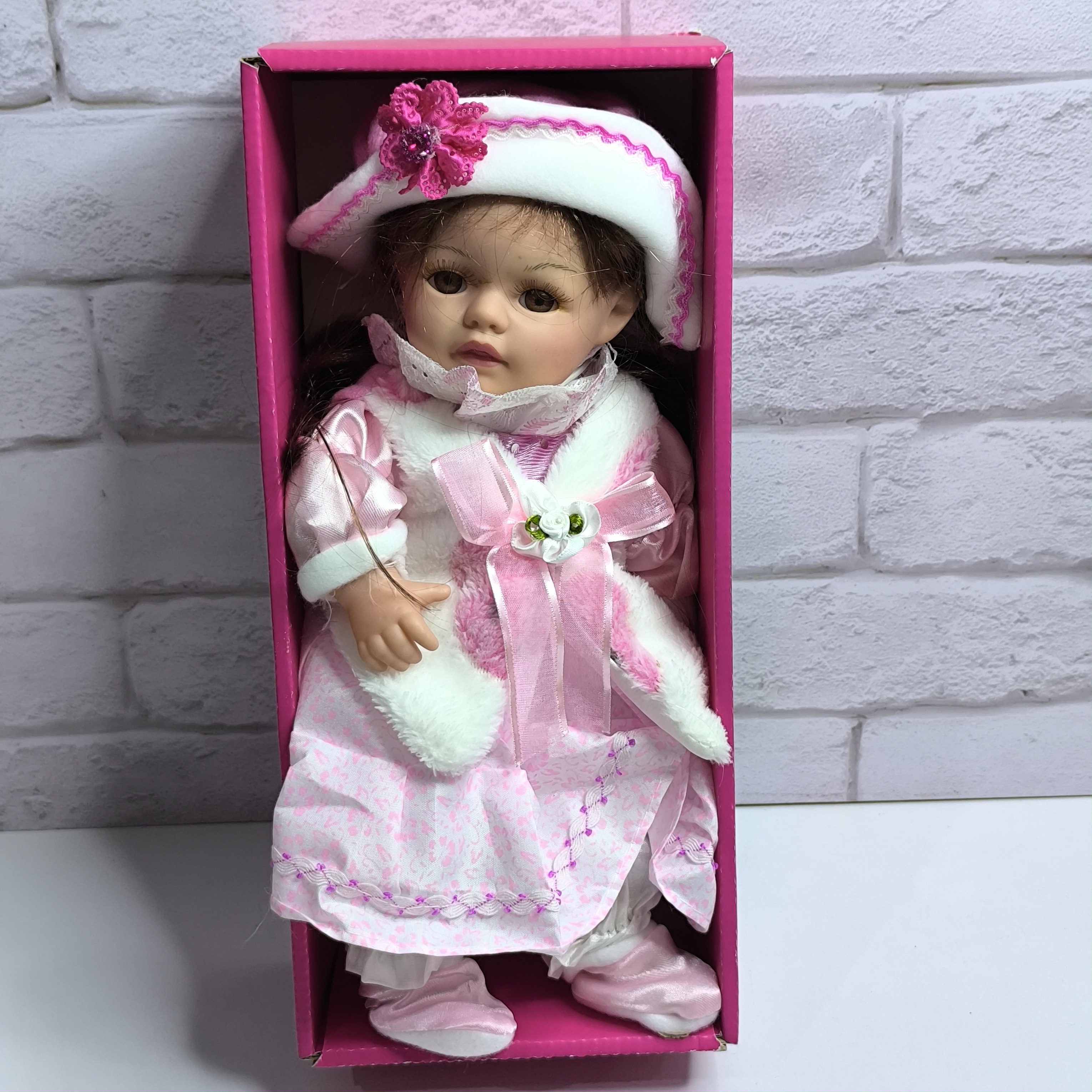 عروسک دخترانه
